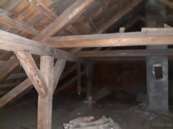 Staré trámy a prkna - 16