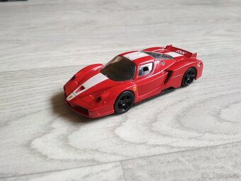 autíčka - angličáky Hot Wheels - 16