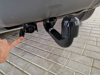 Land Rover Discovery Sport TD4 HSE 57tkm LED 4x4 ZÁRUKA DPH - 16