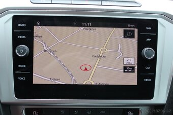 Volkswagen Passat 2.0 TDI, 110kW, DSG, SERVIS - 16