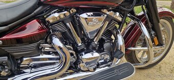 YAMAHA XV 1900 2010 - 16