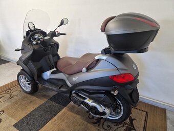 Piaggio MP3 500 LT 2/13 řidič. skup. B - 16