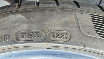 Letní pneu 275/35/19 Michelin - 16