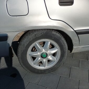 Prodám Felicii - 16