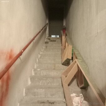 Pronájem nebytových prostor. - 16
