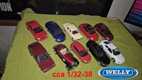 Prodám mix modelů - autíček - 16