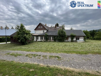 Prodej velkého RD k rekonstrukci, pozemek 1.120 m2,... - 16