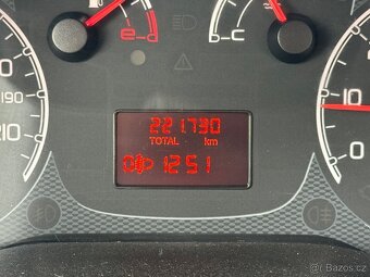 Fiat DOBLO PANORAMA 1.4i 70kw, KLIMATIZACE, NOVÁ STK, 5 MÍST - 16