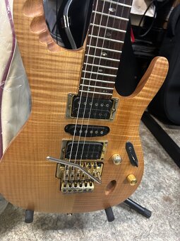 Hagstrom Super Viking a Epiphone Casino - 16