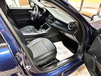 Alfa Romeo Giulia Q4 2.2D 132Kw 4x4, 2017, Originál servis - 16