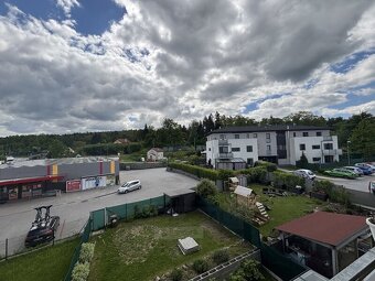 Pronájem bytu 3+kk 76 m², Včelná - 16