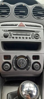 Peugeot 308 1.6 HDI - 16