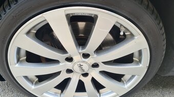 VOLKSWAGEN TOURAN - 2,0TDi 125kW - DSG - 16