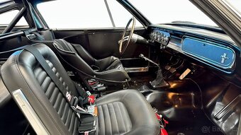 Ford Mustang Shelby GT350R Fastback 4.7 V8 - 16