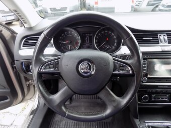 Škoda Superb 1.6 TDI 77 KW NAVI - 16