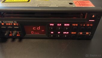 Autorádio BMW Bavaria Electronic CD - 16