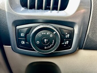 Ford Custom 2.2 TDCi, 2014, 5 míst, vyhř.sed, ZÁRUKA - 16