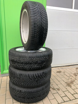 Sada disků Mini 5x112 7,5x17 ET52 + zimní 225/55 R17 - 16