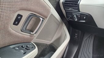 BMW i3S 120Ah 135kW 1.maj-ČR-DPH - 16