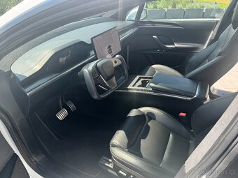 Tesla x Plaid bezplatné nakládání - 16