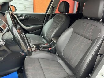 Opel Astra, 1.4 T 103KW NAVI,BI-XENON - 16