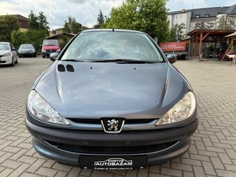 Peugeot 206 1.4 i - Málo najeto  - 16