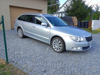 Superb 2 125kw 4×4 - 16