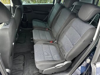 2.0tdi 103kw, Style, 262000km, DSG, Webasto, el.víko - 16
