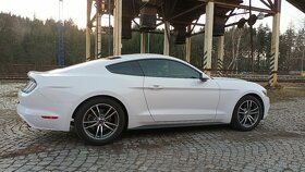 Ford Mustang 2017 - 16
