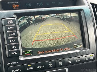 Toyota LandCruiser 200 4.5D - 16
