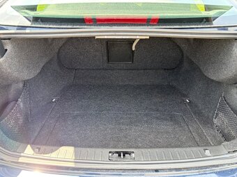 VOLVO S60 1.6 D2 MOMENTUM //2012 1.MAJITEL NAVI XENON SERVIS - 16