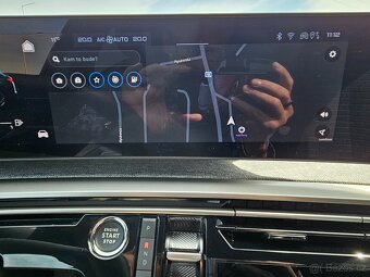 Peugeot 5008 Hybrid 136 e-DCS6 ALLURE - 16