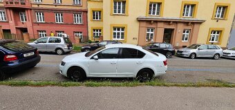 Škoda Octavia, 1.6 TDI - servisováno - 16