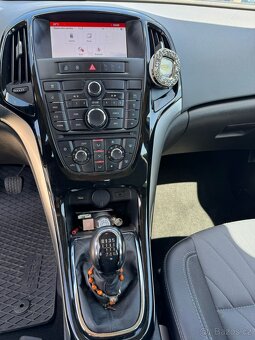Opel Astra 1.4 Turbo 140k Smile - 16