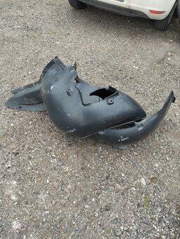 Prodám náhradní díly Škoda Superb II - 16