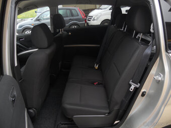 Toyota Corolla Verso 1.8 VVTi 95KW 7MístServiska - 16
