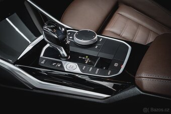 BMW 330e xDrive odpočet DPH + záruka - 16