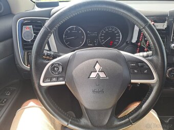 Prodám Mitsubishi Outlander 2014, 2.2 Dizel,Najeto 155000 - 16