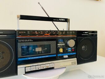 Radiomagnetofon Aiwa CS-240, rok 1985 - 16