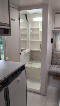 Obytný přívěs karavan DETHLEFFS - 16