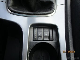 Ford Mondeo 1,6  benzín 118Kw - 16