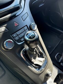 Chevrolet Orlando, 2.0TDI 120kw, 7.míst, 1.majitel, tažné - 16