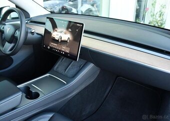 Tesla Model Y RWD PANO 35tis.KM 97%SoH - 16