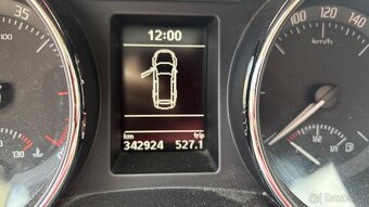Škoda Superb 2.0 TDI 125 KW 4x4 - 16