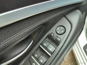 BMW díly z vozu F11 Facelift 530d 5er 2015 190kw - 16
