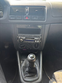 Volkswagen Golf 4 1.9TDi 66kW, Manual, Nová STK - 16