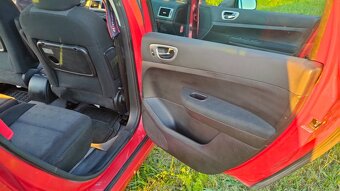 Peugeot 307 2.0 HDI 66 kW - 16