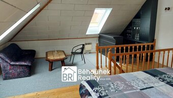 Mezonet  3+1 109 m², zahrada s pergolou a krbem, garáž na uz - 16