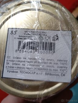 vintage horkovzdušná trouba+ recepty,víčka 480kusů,otvírače - 16