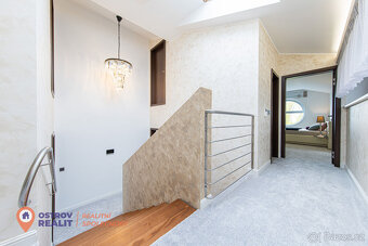 Prodej, rodinný dům s wellness, jezírkem, pozemek 1034 m2, Š - 16